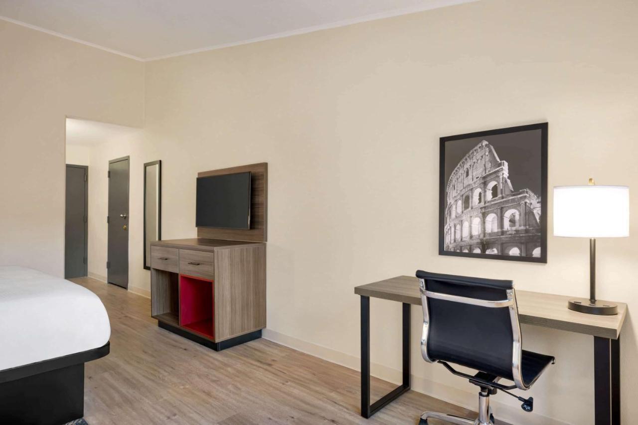 Ramada By Wyndham Allentown Bethlehem Esterno foto