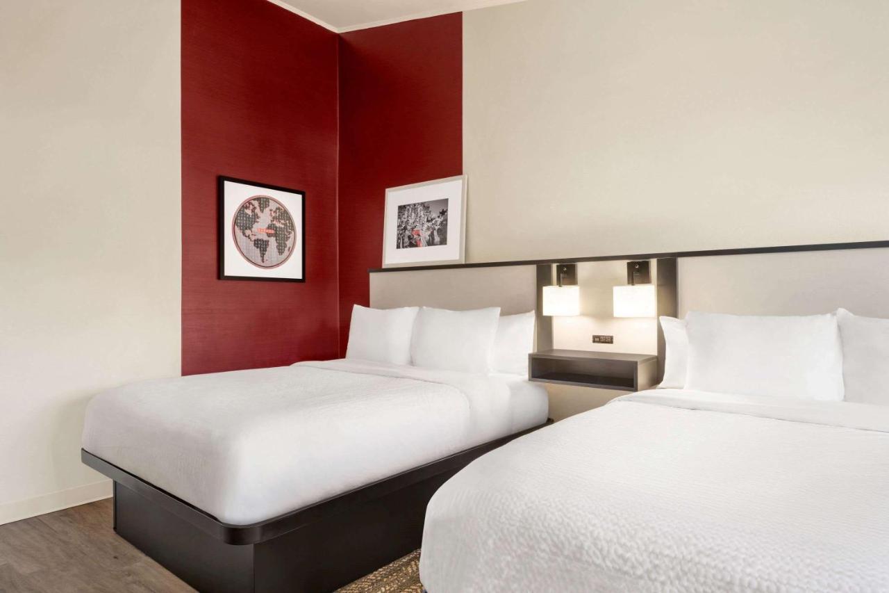 Ramada By Wyndham Allentown Bethlehem Esterno foto