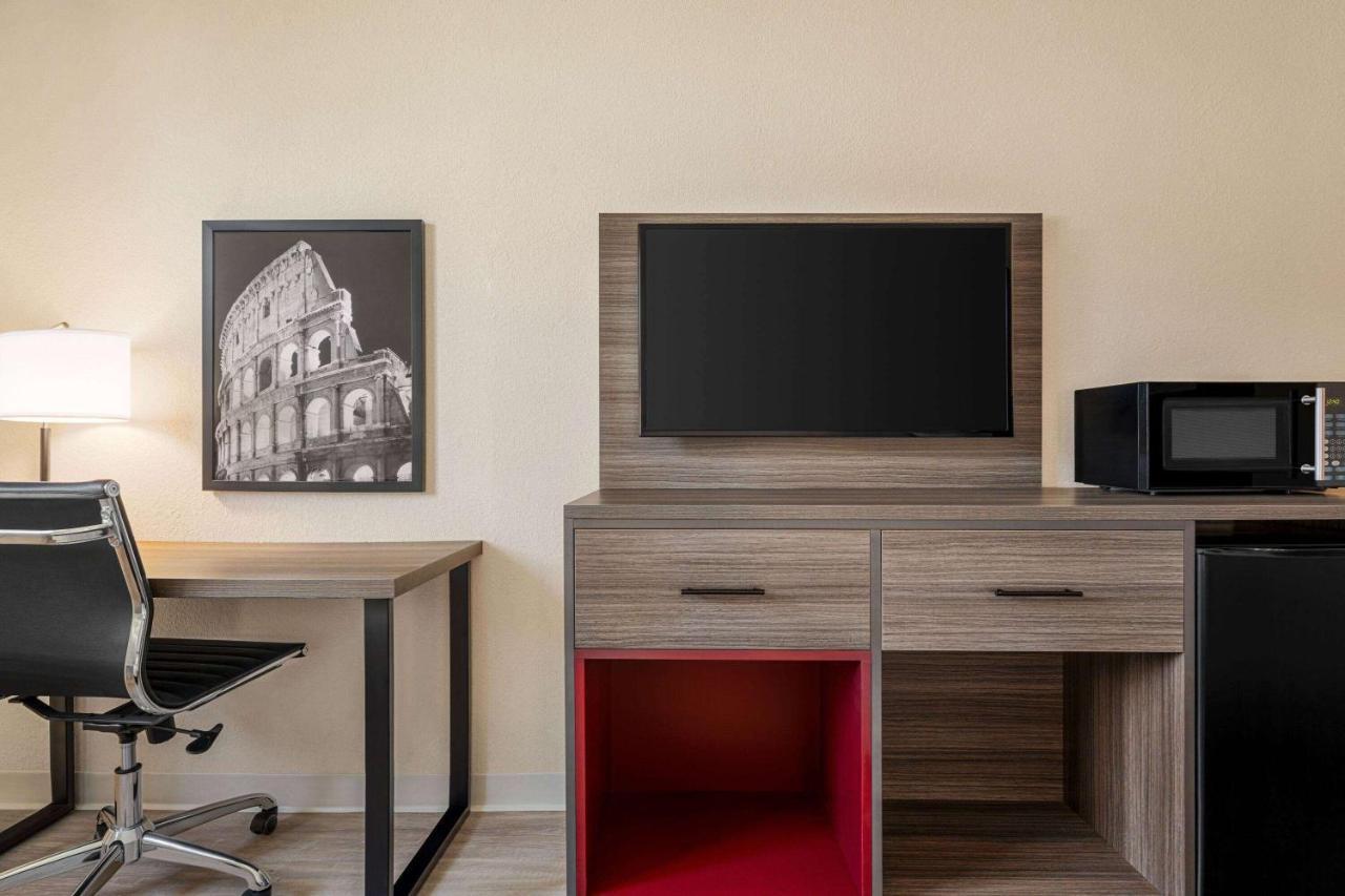 Ramada By Wyndham Allentown Bethlehem Esterno foto